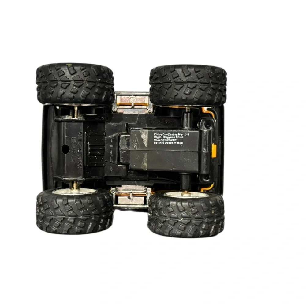 Two Diecast Pull Back & Rsce Vehicles: Kinsmart Hummer & School Bus